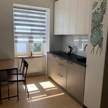 Brand New Well Planned Small Apartment Riga Ngoại thất bức ảnh