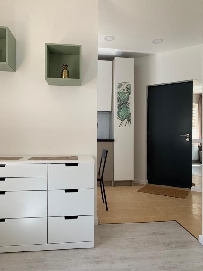Brand New Well Planned Small Apartment Riga Ngoại thất bức ảnh